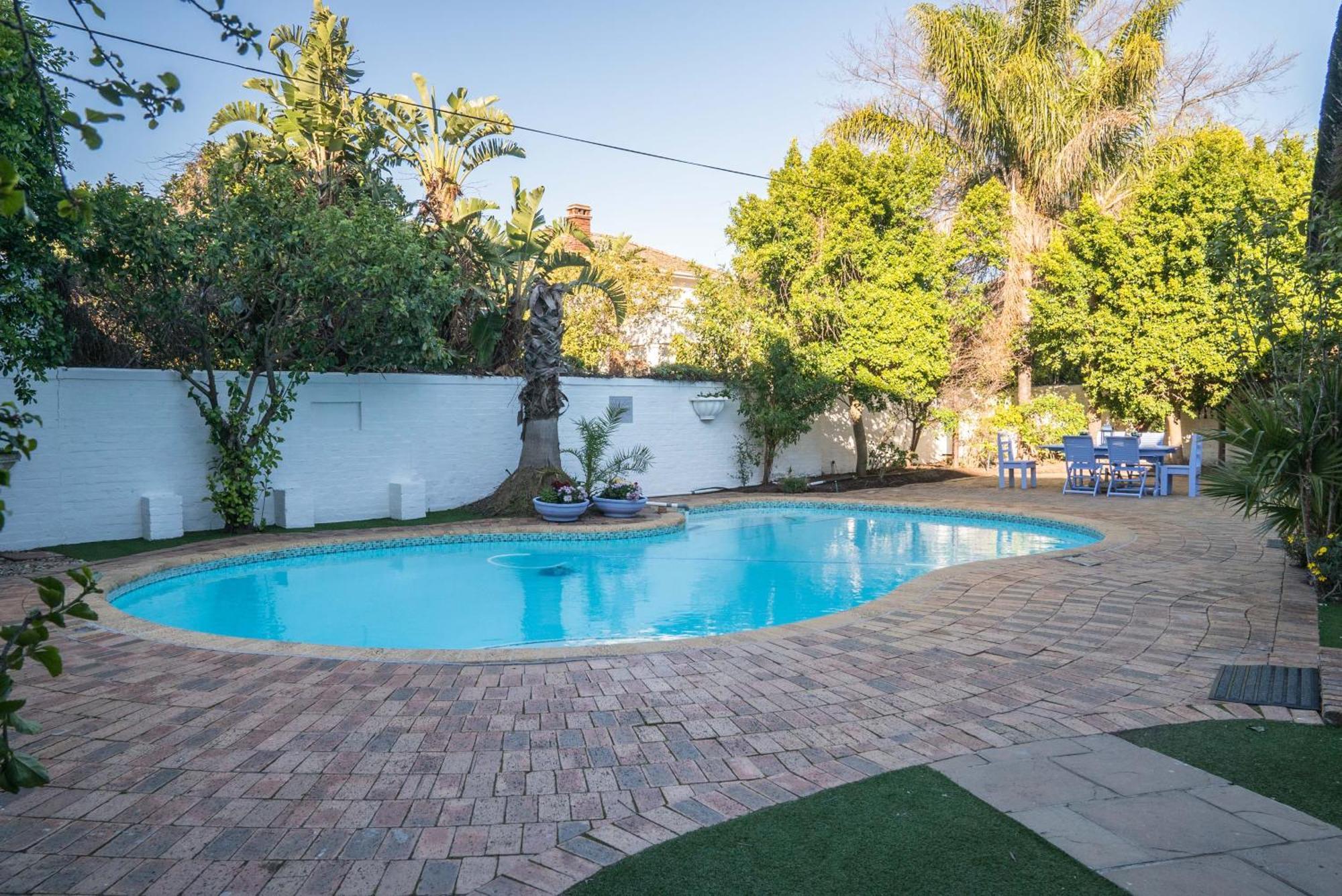 The Beautiful South Guesthouse Stellenbosch Ngoại thất bức ảnh
